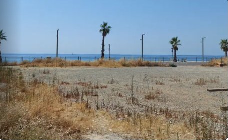 terreno edificabile in vendita a Vallecrosia