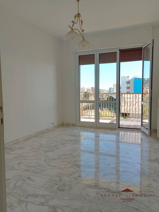 appartamento in vendita a Vallecrosia