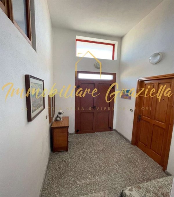 casa indipendente in vendita a Vallecrosia
