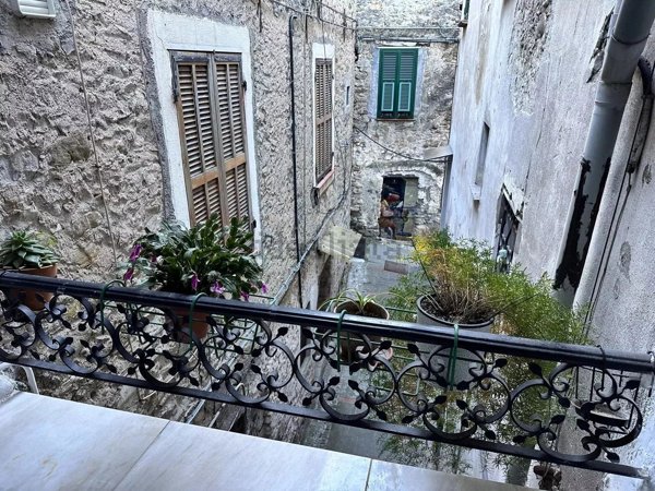 appartamento in vendita a Vallecrosia