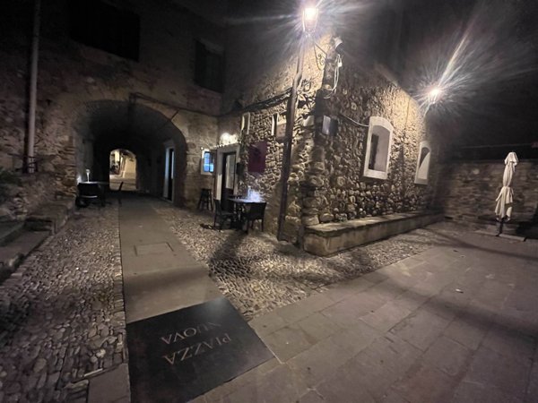 appartamento in vendita a Vallecrosia in zona Vallecrosia Alta