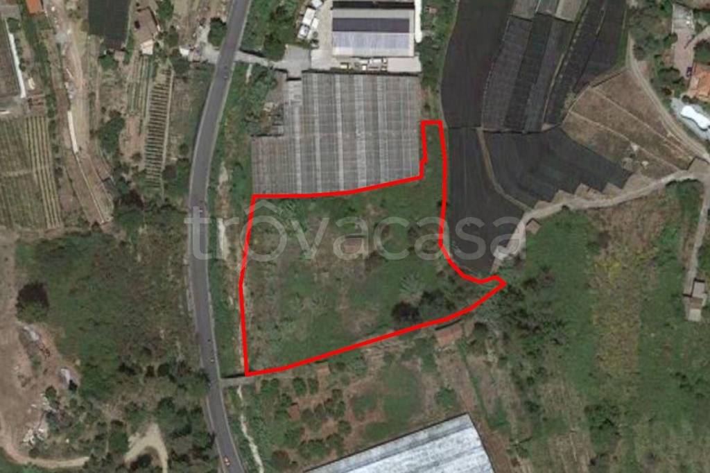 terreno edificabile in vendita a Vallecrosia