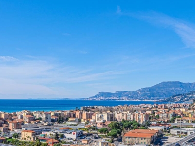casa indipendente in vendita a Vallecrosia