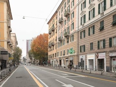 negozio in vendita a Vallecrosia
