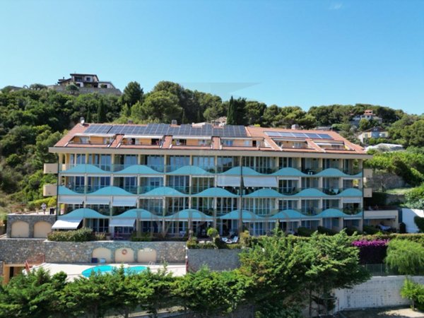 appartamento in vendita a Vallecrosia