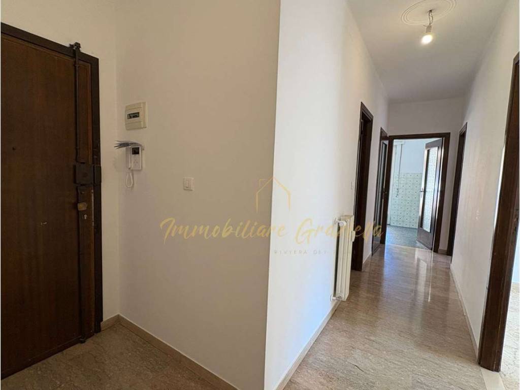 appartamento in vendita a Vallecrosia