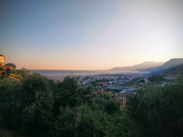 casa indipendente in vendita a Vallecrosia