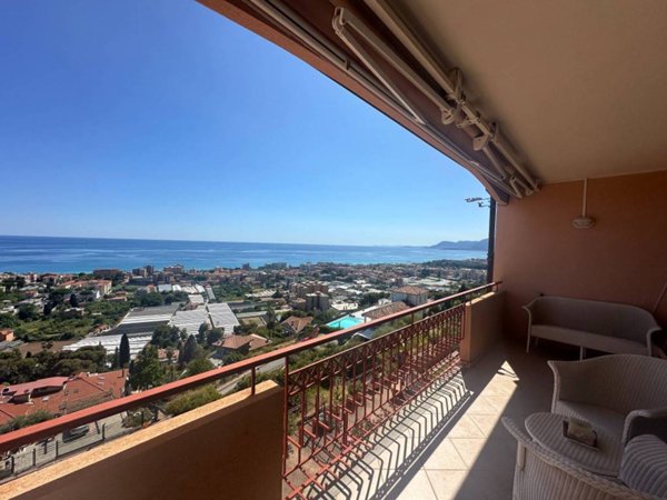 appartamento in vendita a Vallecrosia