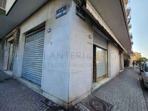 negozio in vendita a Vallecrosia