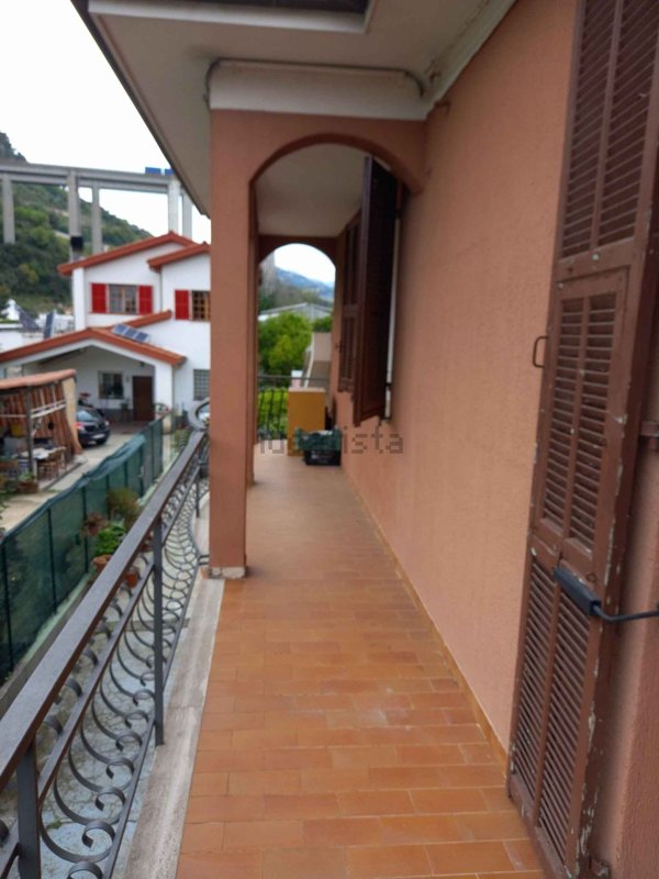 casa indipendente in vendita a Vallecrosia