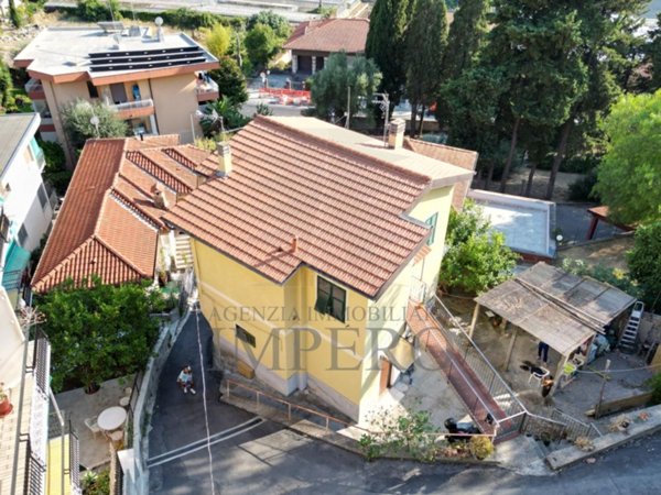 appartamento in vendita a Vallecrosia
