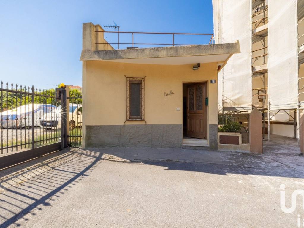 casa indipendente in vendita a Vallecrosia