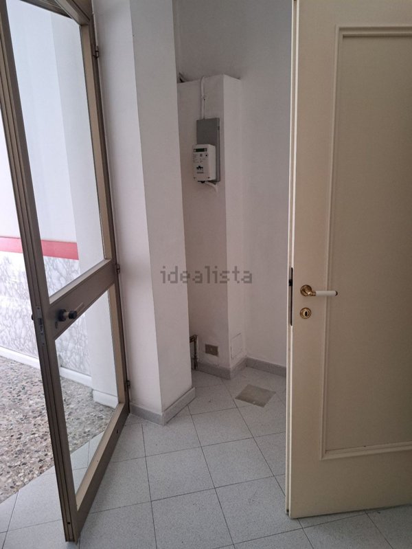 ufficio in vendita a Vallecrosia