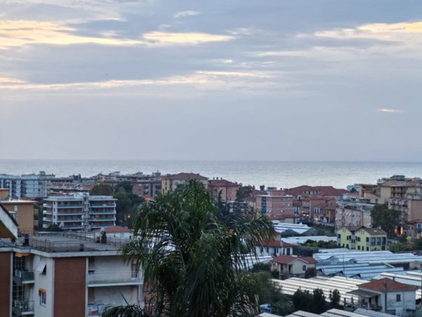 appartamento in vendita a Vallecrosia