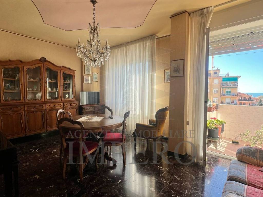 appartamento in vendita a Vallecrosia
