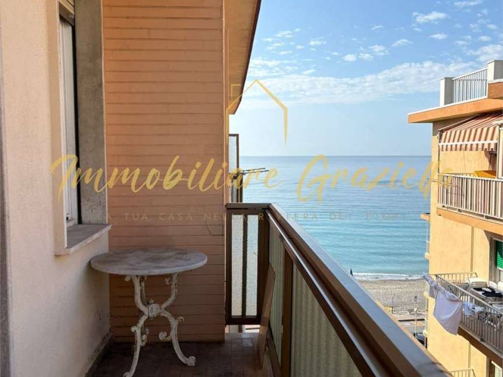 appartamento in vendita a Vallecrosia