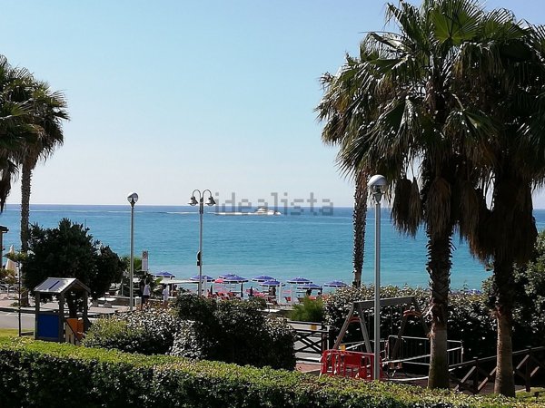 appartamento in vendita a Vallecrosia