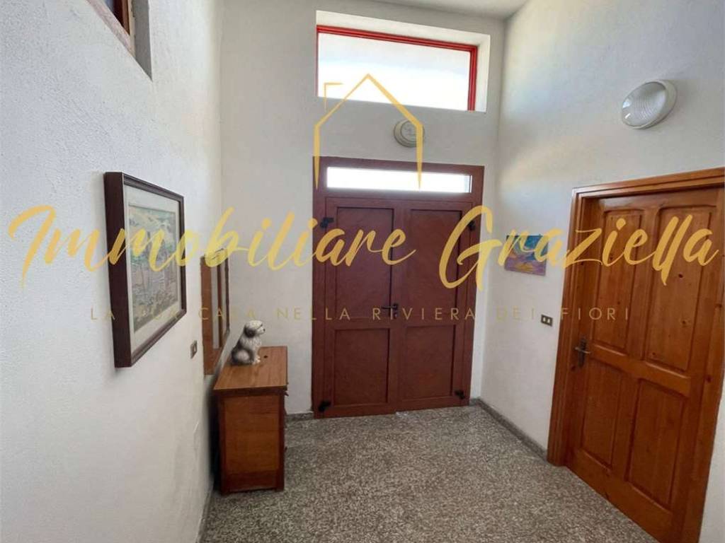 casa indipendente in vendita a Vallecrosia