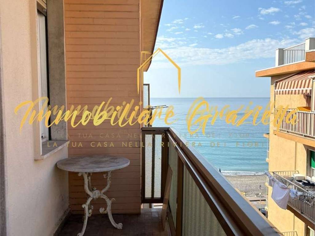 appartamento in vendita a Vallecrosia