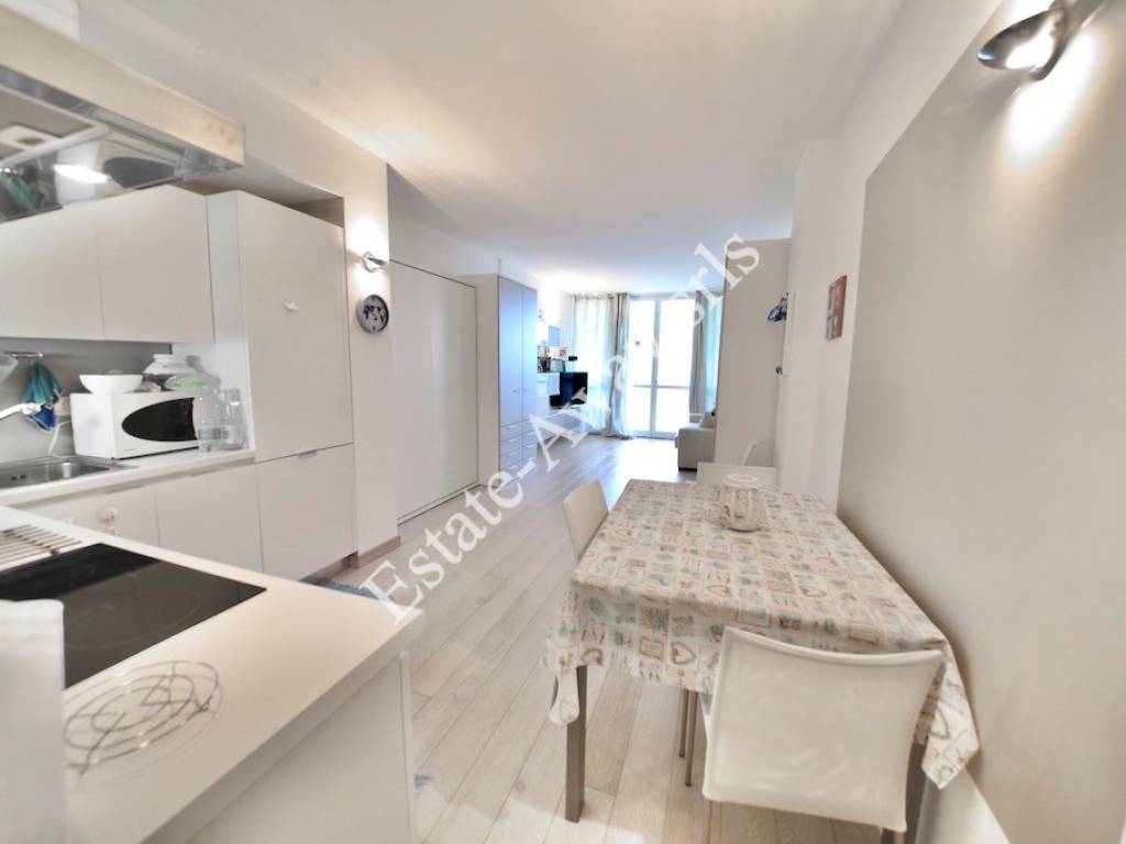 appartamento in vendita a Vallecrosia