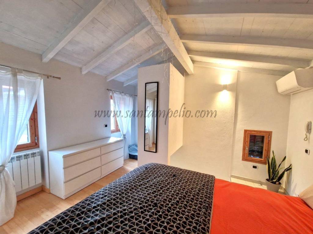 appartamento in vendita a Vallecrosia in zona Vallecrosia Alta