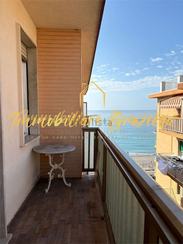 appartamento in vendita a Vallecrosia