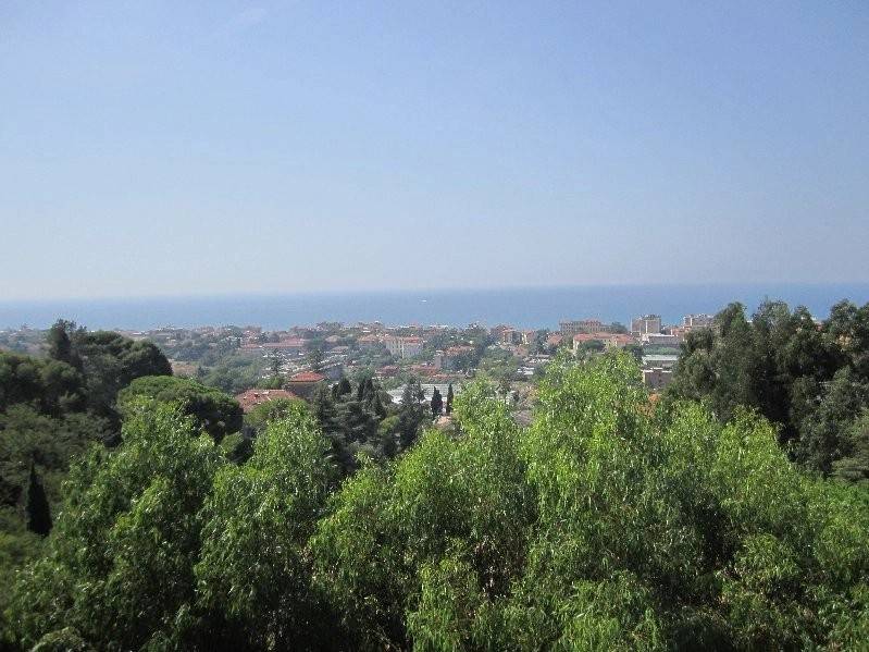 appartamento in vendita a Vallecrosia
