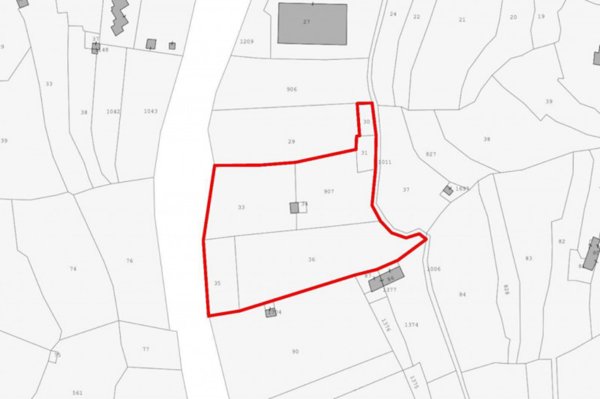 terreno edificabile in vendita a Vallecrosia