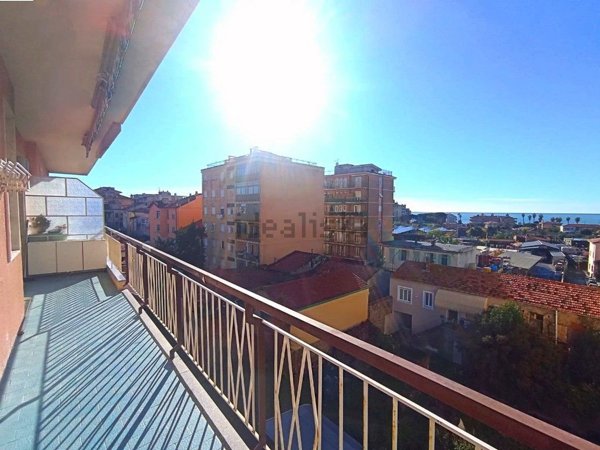 appartamento in vendita a Vallecrosia