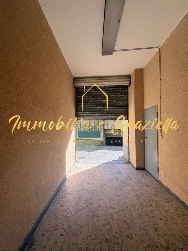 locale di sgombero in vendita a Vallecrosia