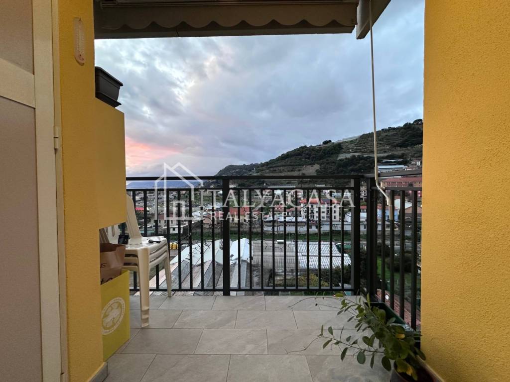 appartamento in vendita a Vallecrosia