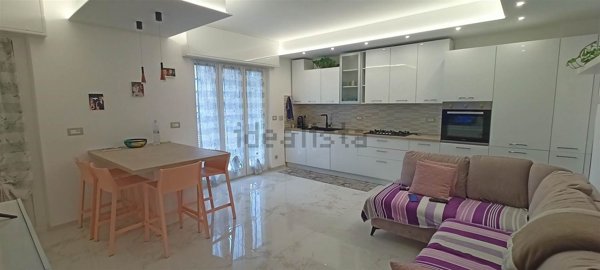 appartamento in vendita a Vallecrosia