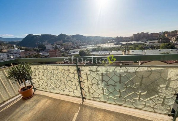 appartamento in vendita a Vallecrosia