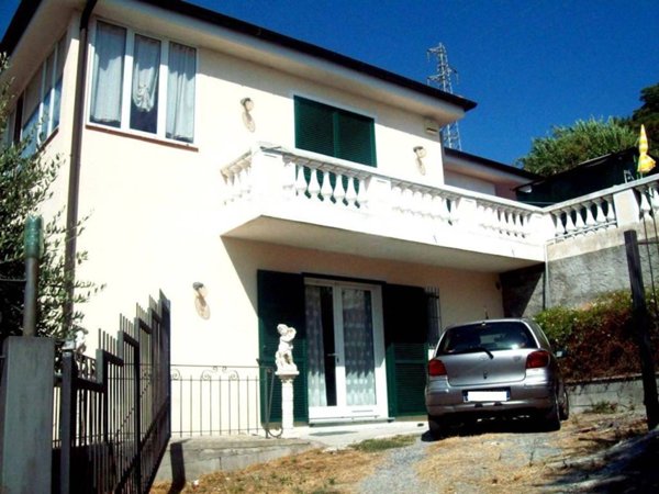 casa indipendente in vendita a Vallecrosia