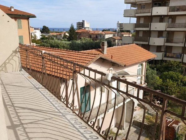 appartamento in vendita a Vallecrosia