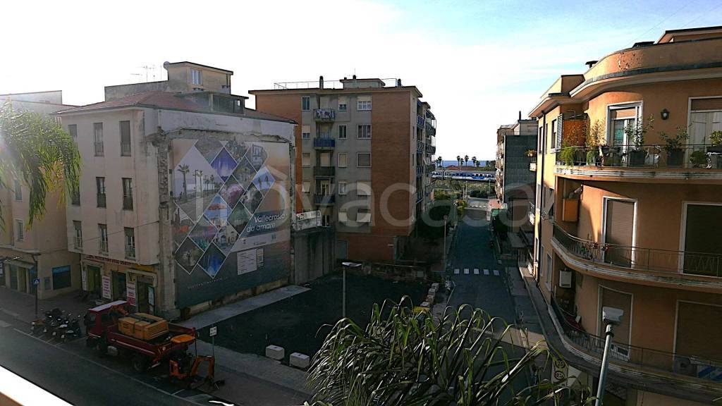 appartamento in vendita a Vallecrosia