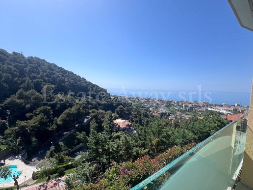 appartamento in vendita a Vallecrosia