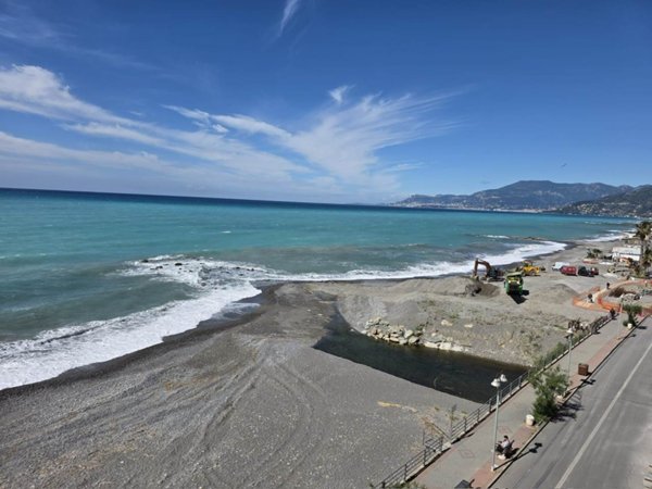 appartamento in vendita a Vallecrosia