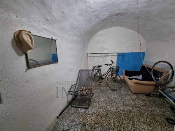 casa indipendente in vendita a Vallecrosia in zona Vallecrosia Alta