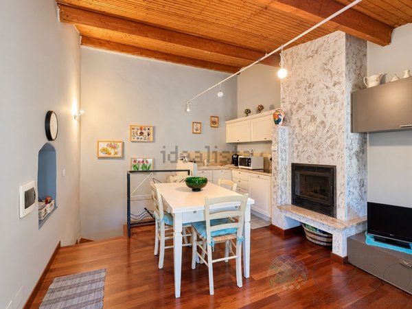 appartamento in vendita a Vallecrosia in zona Vallecrosia Alta
