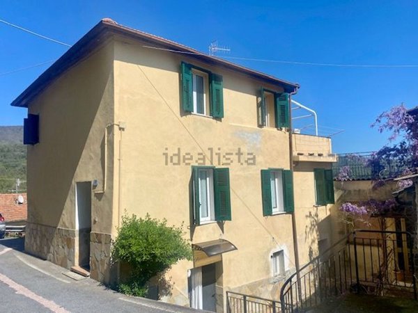 casa indipendente in vendita a Vasia in zona Pantasina