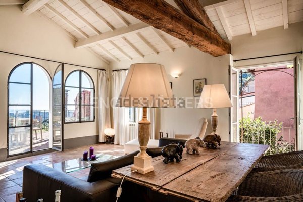 casa indipendente in vendita a Vasia in zona Pantasina