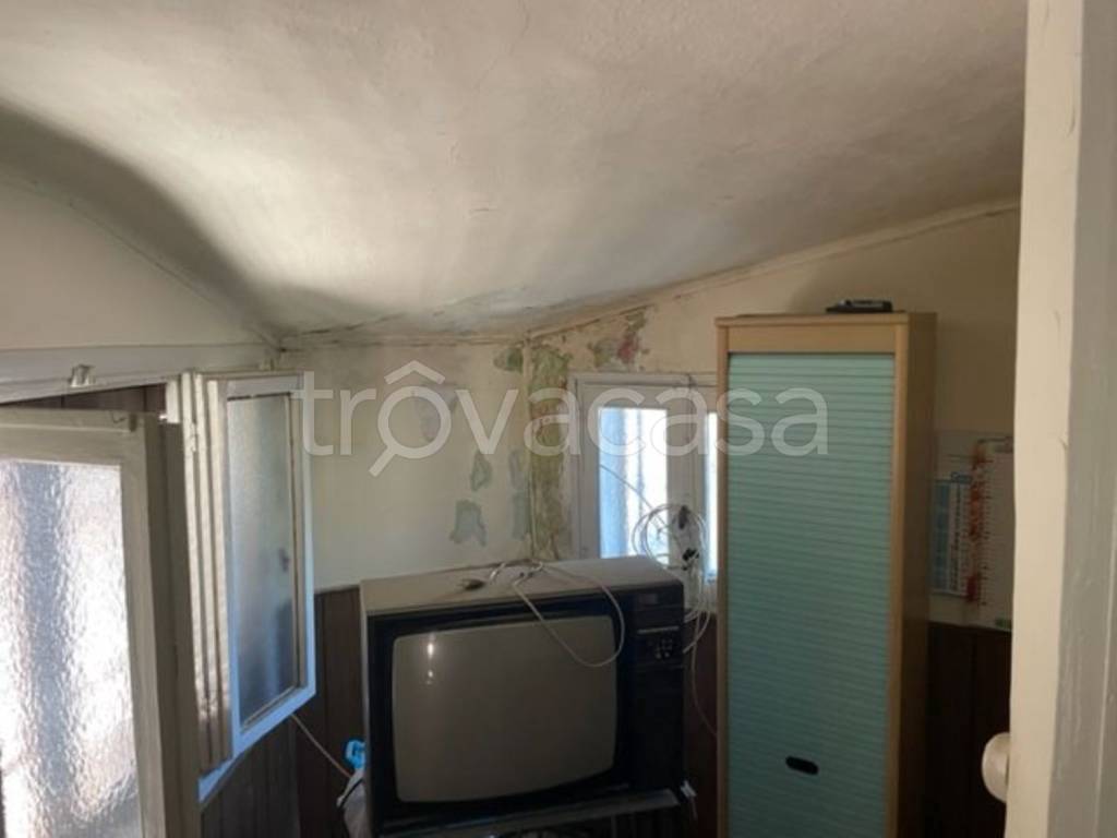 appartamento in vendita a Ventimiglia in zona Bevera