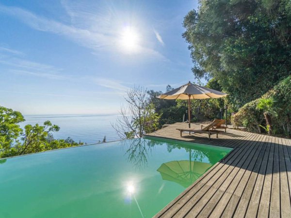 casa indipendente in vendita a Ventimiglia in zona Grimaldi