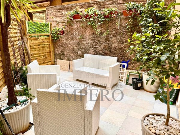 casa indipendente in vendita a Ventimiglia