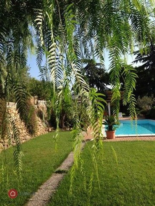 casa indipendente in vendita a Ventimiglia in zona Seglia / San Bernardo