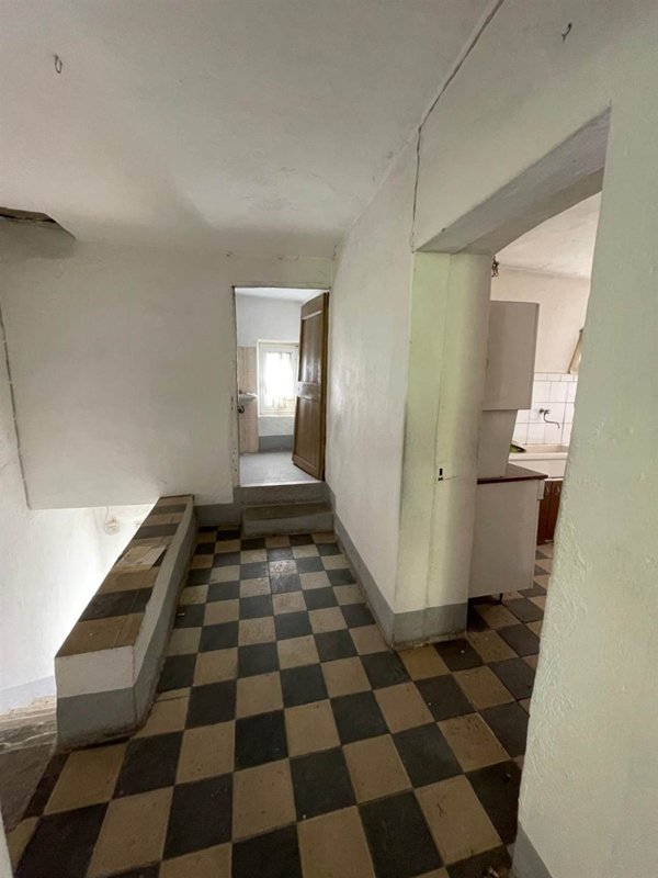 appartamento in vendita a Ventimiglia in zona Calvo