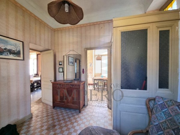 casa indipendente in vendita a Ventimiglia