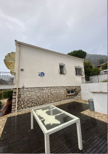 casa indipendente in vendita a Ventimiglia in zona Seglia / San Bernardo