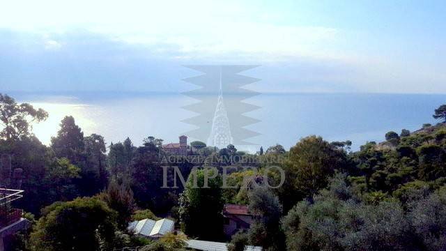 casa indipendente in vendita a Ventimiglia in zona Grimaldi